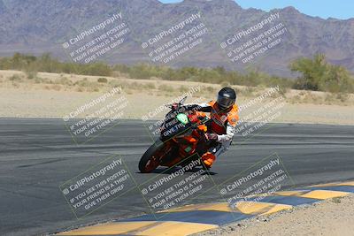 media/Mar-24-2025-Moto Forza (Mon) [[57ce5c5cff]]/3-Beginner Group/Session 3 (Turn 6 Inside)/